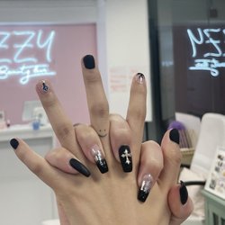 Swizzy Beauty Bar