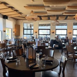 Demetris Woodstone Taverna - Dining room