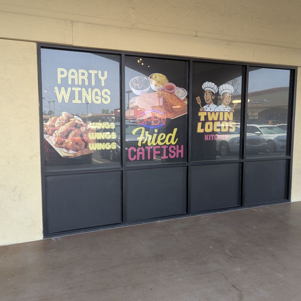 Twin Locos Kitchen - Outside - Desserts Near Me - Tempe, Arizona