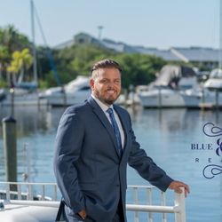 Blue Line Studios - Portrait photography
