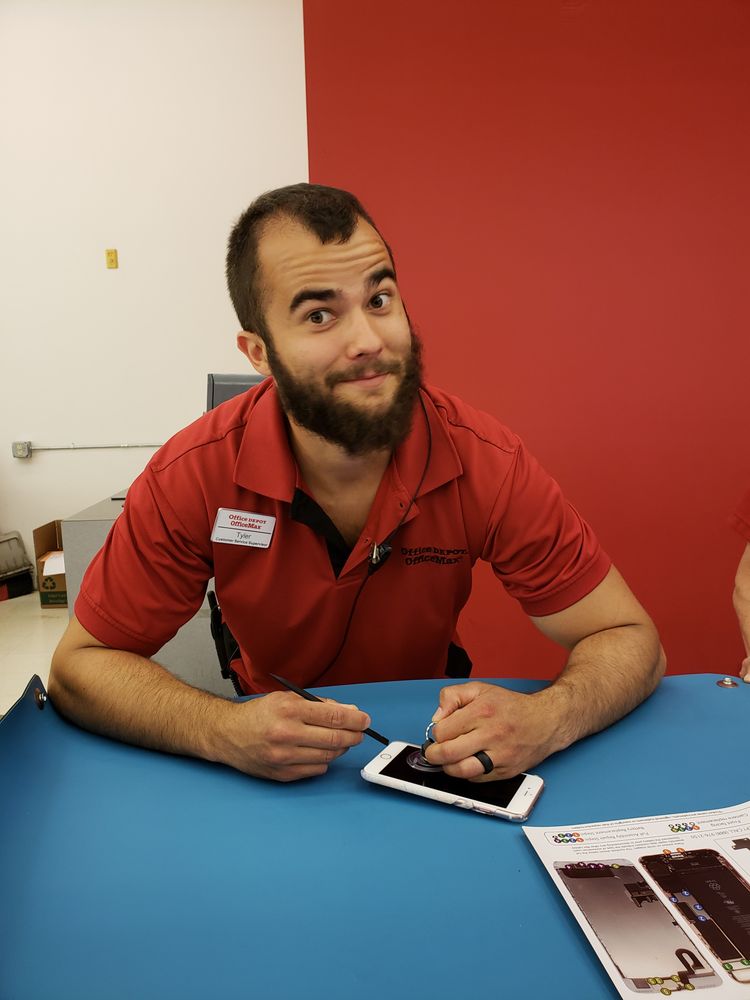 OFFICEMAX Updated August 2024 1541 River Valley Blvd, Lancaster