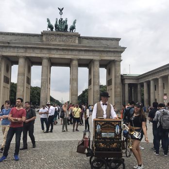 Brandenburger Tor - Brandenburg Tor - Landmarks & Historical Buildings Near Me - Berlin, BE Brandenburger Tor - Brandenburg Tor - Landmarks & Historical Buildings Near Me - Berlin, BE