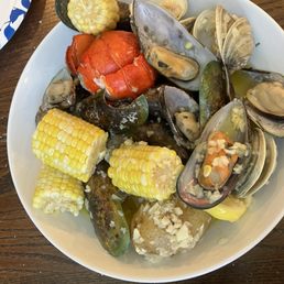mussel and clams