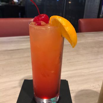 Hilton Long Beach - Pearl diver 12 Malibu rum fresh orange  lime juice - Hotels Near Me - Long Beach, California