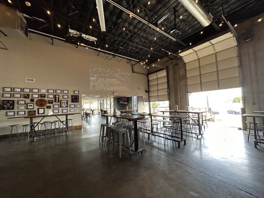 Oak Highlands Brewery by null