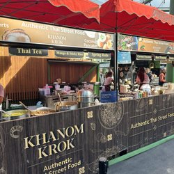 Khanom Krok - Thai Vendor