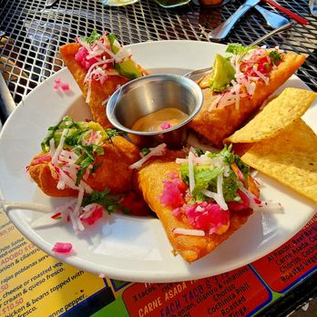 5 Rabanitos - Mexican Near Me - Chicago, Illinois 5 Rabanitos - Mexican Near Me - Chicago, Illinois