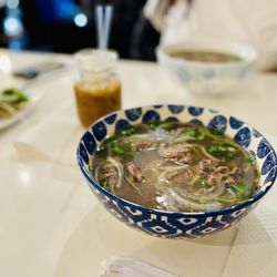 Pho Please