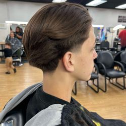 Glitz&Glam - Hair by Daniel