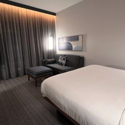Courtyard by Marriott Indianapolis Fishers - Room 529