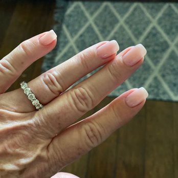 Lavish Nails & Spa - Beautiful - Nail Salons Near Me - Chico, California