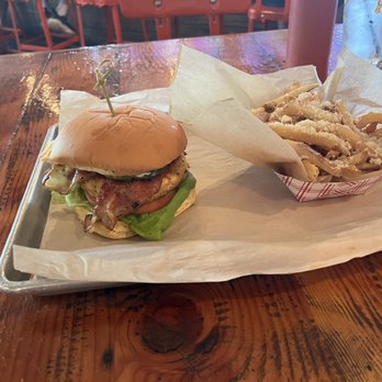 Moo & Brew - Beer Bar Near Me - Charlotte, North Carolina Moo & Brew - Beer Bar Near Me - Charlotte, North Carolina