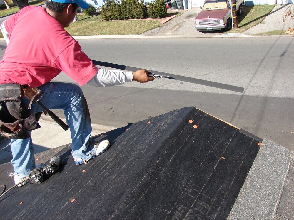 Slide of Husky Skyline Roofing