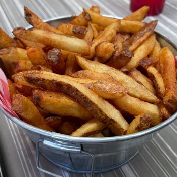 Q-de-Sac - Frites - Gastropubs Near Me - Quebec City, Quebec Q-de-Sac - Frites - Gastropubs Near Me - Quebec City, Quebec