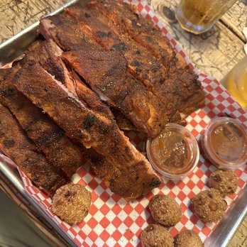 Cooter Brown's Rib Shack - Ribs, dry rub and sauce on the side. - Barbeque Near Me - Jacksonville, Alabama