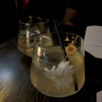 Salamander - RG&T cocktail - Hotels Near Me - Washington, DC, District of Columbia Salamander - RG&T cocktail - Hotels Near Me - Washington, DC, District of Columbia