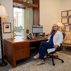 Kirby Oaks Medical Group Concierge Doctors - Dr Lisa Ehrlich M.D. F.A.C.P.