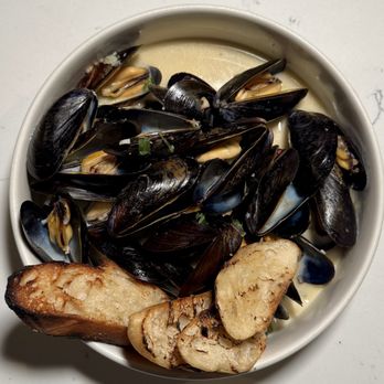 Kaya Gastrolounge - Mussels - Tapas/Small Plates Near Me - Belmont, North Carolina