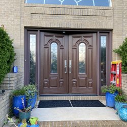 Quick Handyman Services - Door After painting
Handymen
+133%
Electrical Inspection,
+100%
Doorbell Installation
+88%
Wiring Installation
+86%