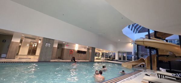 Sheraton Suites Calgary Eau Claire by null