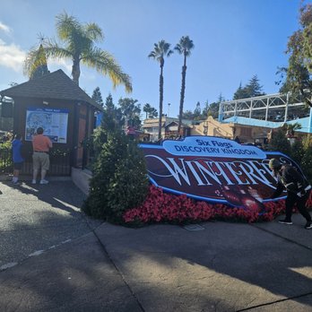 Six Flags - Amusement Parks Near Me - Vallejo, California