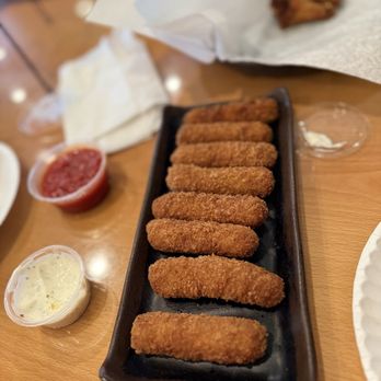 El Rincon Pizzeria & Wings - Mozzarella sticks - Pizza Near Me - Rialto, California El Rincon Pizzeria & Wings - Mozzarella sticks - Pizza Near Me - Rialto, California