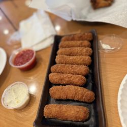 El Rincon Pizzeria & Wings - Mozzarella sticks