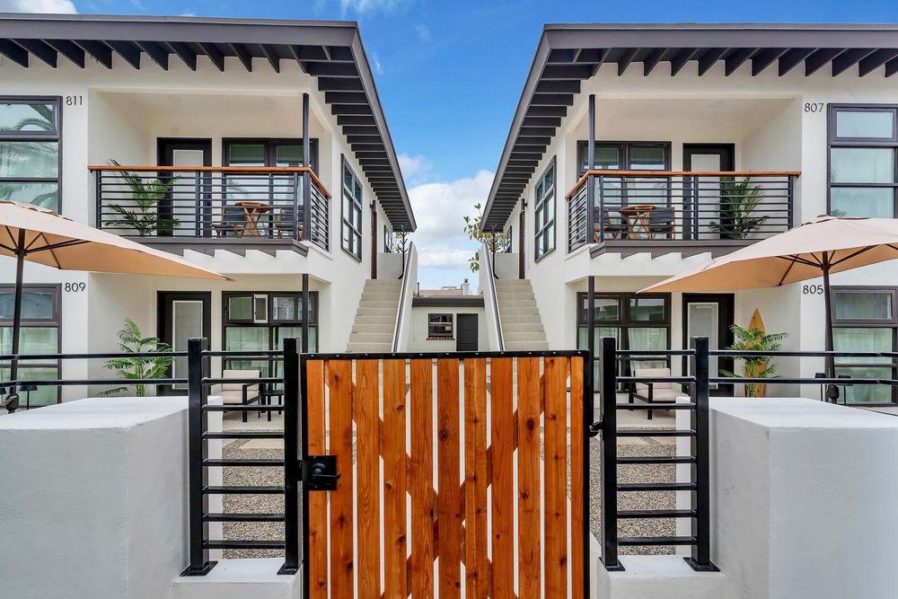 Slide of In N out Remodeling