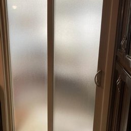 The door frame was painted The door frame was painted