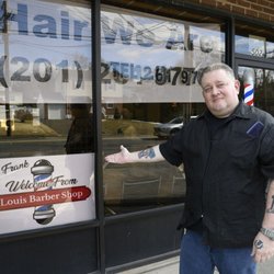 Louis Barber Shop