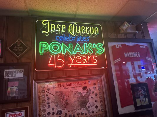 Ponak's Mexican Kitchen & Bar by null
