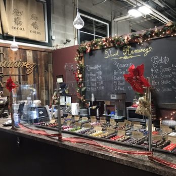 David Ramirez Chocolates - Inside - Chocolatiers & Shops Near Me - Winter Garden, Florida