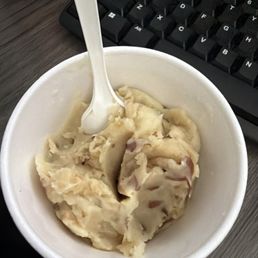 Garlic mashed potatoes Garlic mashed potatoes