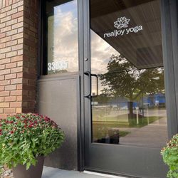 RealJoy Yoga - Front door!
