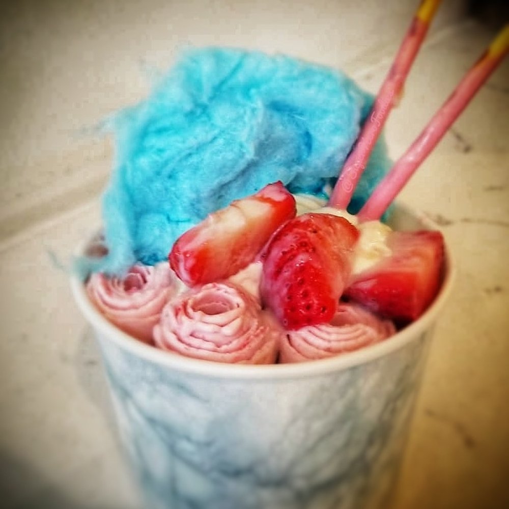 Arctic Bites - Love at First Kiss ( added cotton candy) - Ice Cream & Frozen Yogurt Near Me - Toronto, Ontario Arctic Bites - Love at First Kiss ( added cotton candy) - Ice Cream & Frozen Yogurt Near Me - Toronto, Ontario