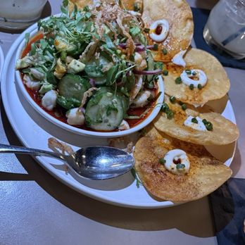 Luna Bistro Cafe - Ceviche asiático - New American Near Me - Long Beach, California