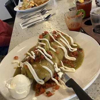 Broken Yolk Cafe - Breakfast & Brunch Near Me - Chandler, Arizona