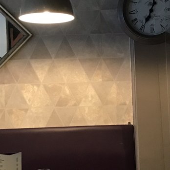 The Lantern - Clock is ticking. - Bistros Near Me - Belfast, BFS