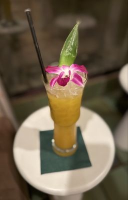 Ten Tigers Bar by null