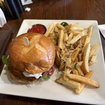 Biscottis - Zucchini brunch sandwich - American Near Me - Jacksonville, Florida