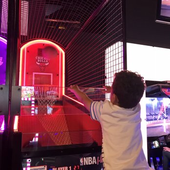 FTW Chicago - Basketball! - Venues & Event Spaces Near Me - Chicago, Illinois