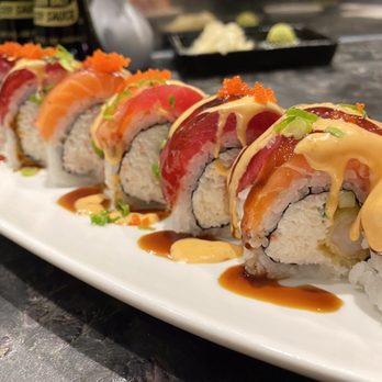 Hana Sushi - Golden Hana Roll - Sushi Bars Near Me - Menifee, California Hana Sushi - Golden Hana Roll - Sushi Bars Near Me - Menifee, California