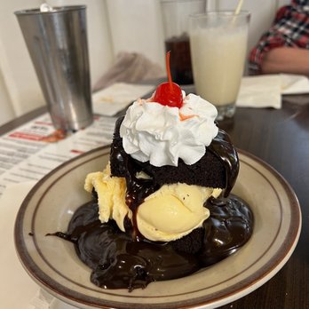 Bob's Big Boy Broiler - American Near Me - Downey, California Bob's Big Boy Broiler - American Near Me - Downey, California
