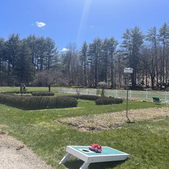 Greenwood Manor Inn - Garden view - Bed & Breakfast Near Me - Harrison, Maine Greenwood Manor Inn - Garden view - Bed & Breakfast Near Me - Harrison, Maine
