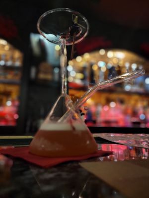 Steak & Tonic by null