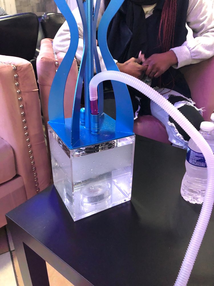 QUEEN CITY CAFE & HOOKAH BAR Updated September 2024 6454 Pearl Rd