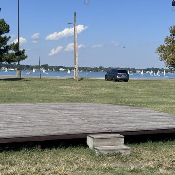 Oozlefinch Beers & Blending - View - Breweries Near Me - Fort Monroe, Virginia