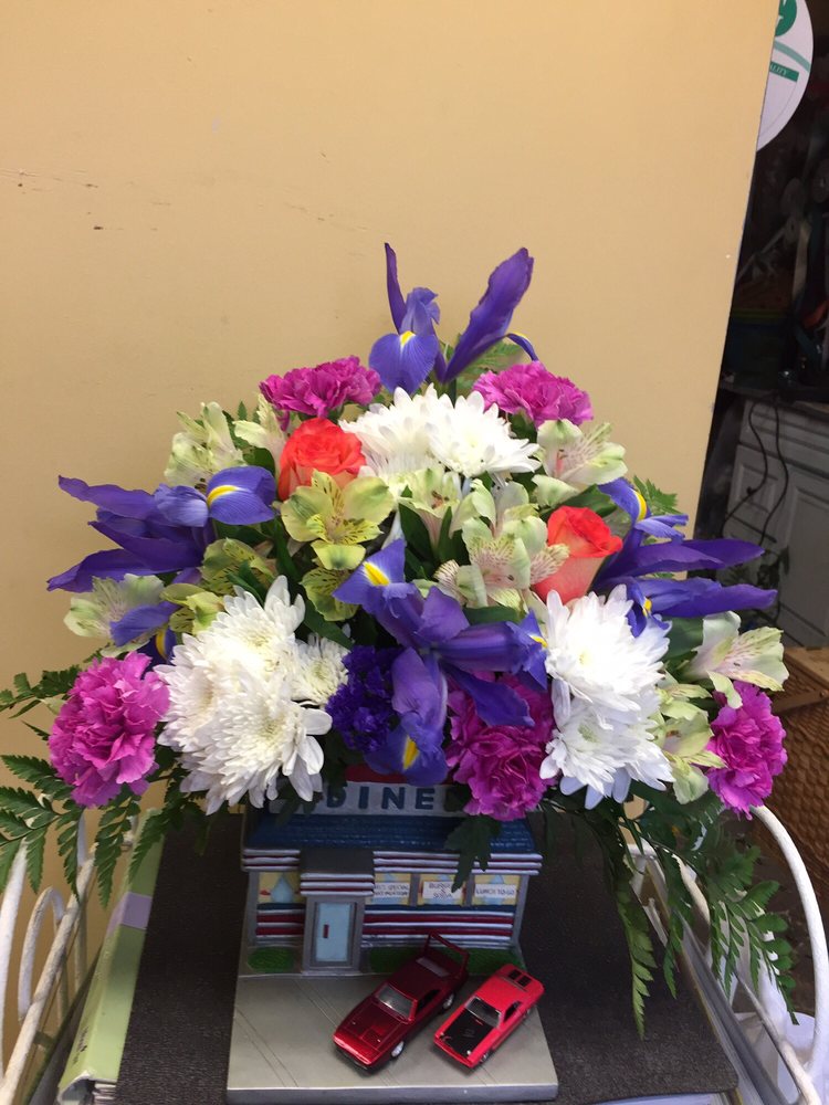 Miss Bee Haven Florist Florists 1302 Monmouth Rd, Mount Holly, NJ