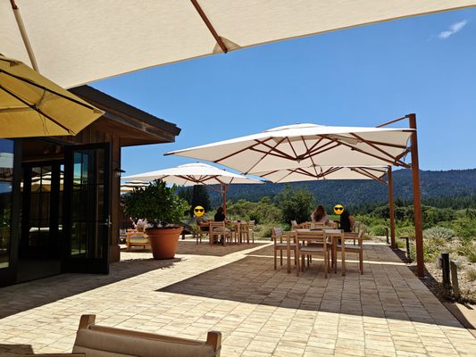 Roederer Estate by null