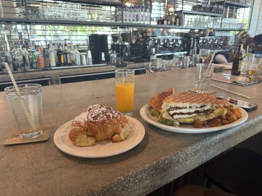 Cafe Bistro by null